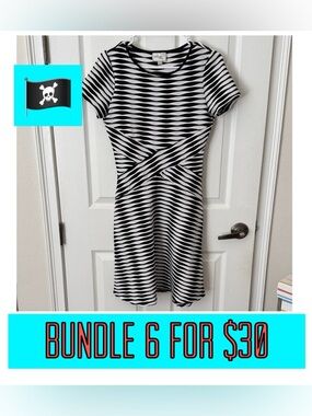 🏴‍☠️6 for $30🏴‍☠️ Beige by eci Mid Mod Retro Vibe Stretchy Dress-Small